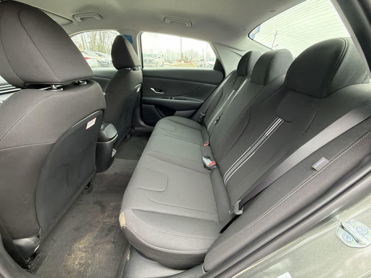 New 2026 Hyundai Elantra Hybrid FWD image 20
