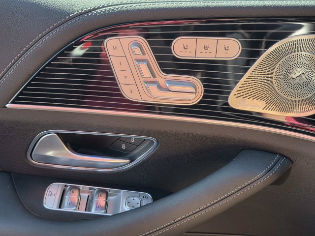 Certified 2025 Mercedes-Benz GLE 53 AMG 4MATIC image 16
