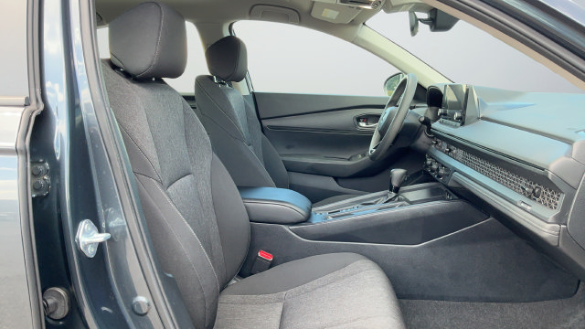 Used 2023 Honda Accord LX image 23
