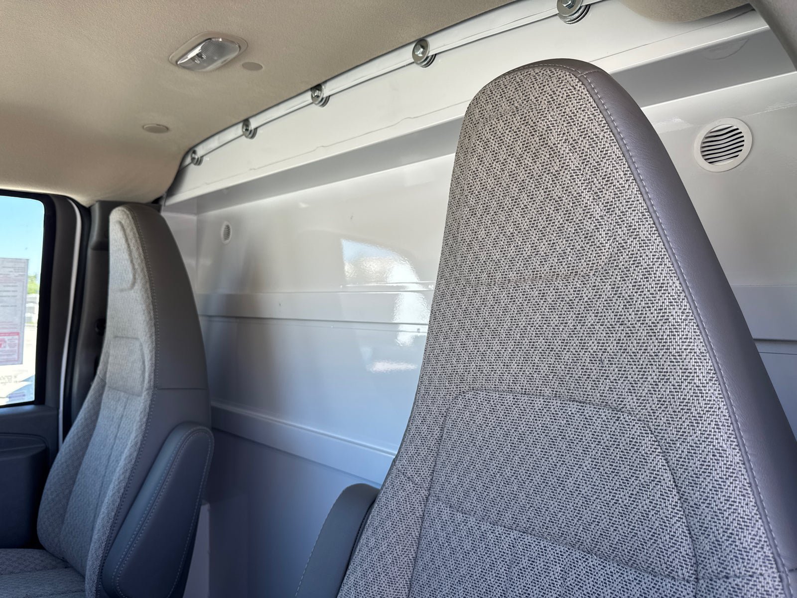 New 2025 GMC Savana 3500 w/ Power Convenience Package RWD image 21