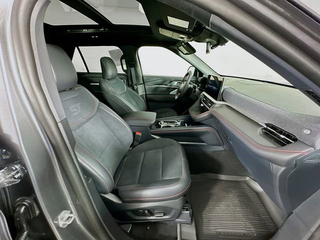 New 2025 Ford Explorer ST image 34