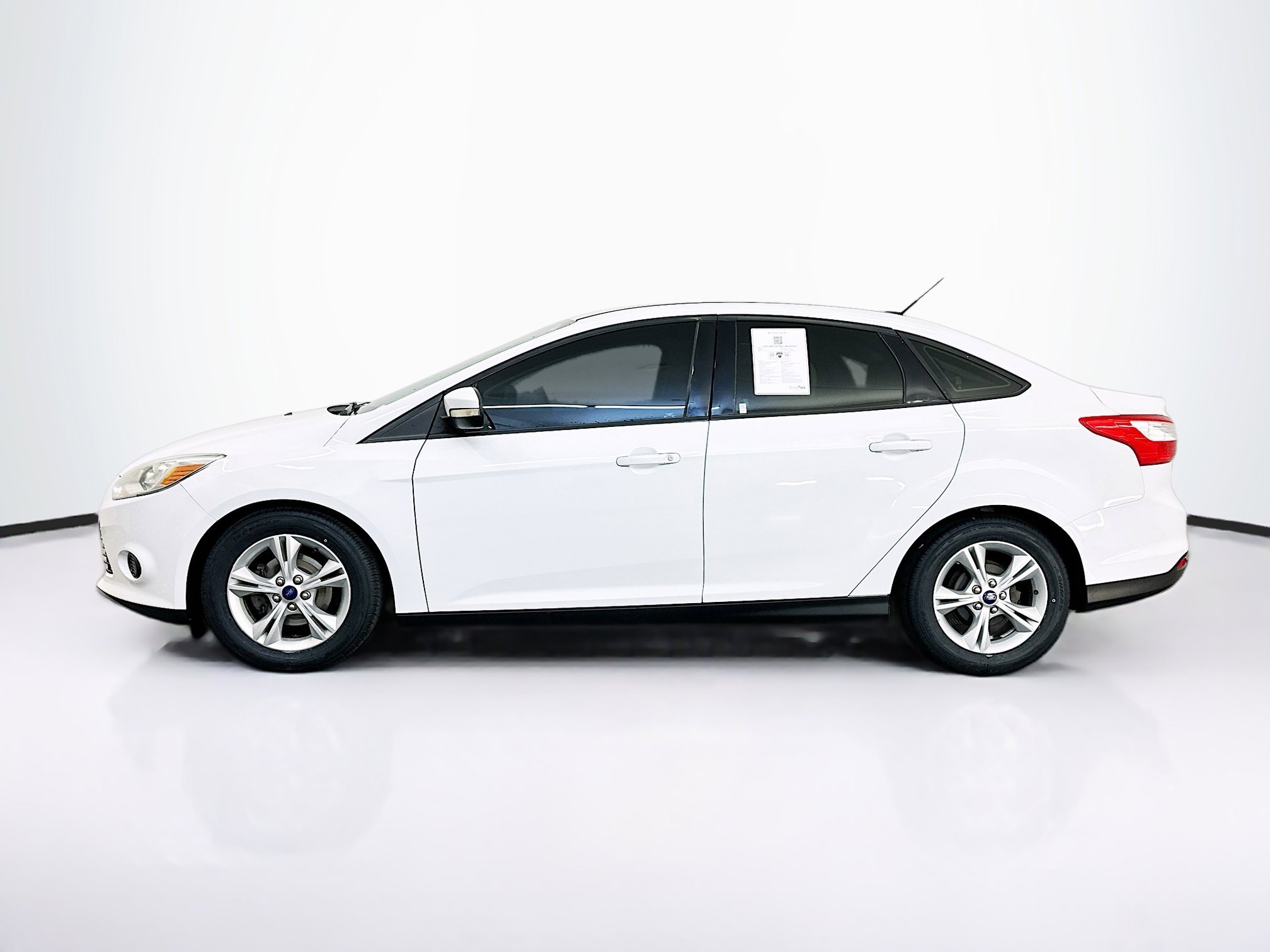 Used 2014 Ford Focus SE image 4