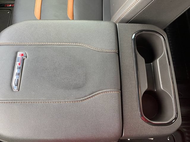 Used 2025 GMC Sierra 2500 AT4 w/ AT4 Premium Plus Package AWD/4WD image 20