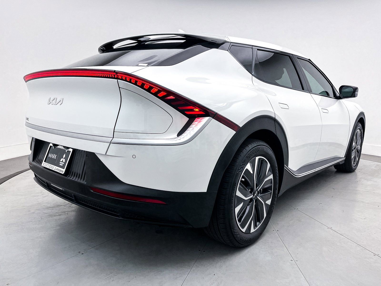 Certified 2023 Kia EV6 Light image 14