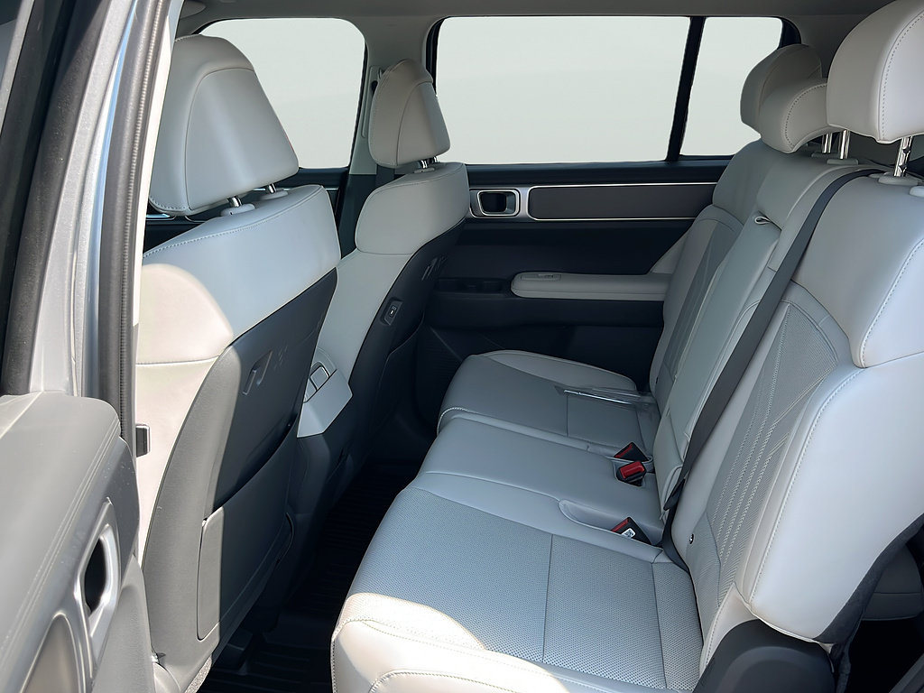 New 2027 Hyundai Santa Fe SEL AWD/4WD image 14