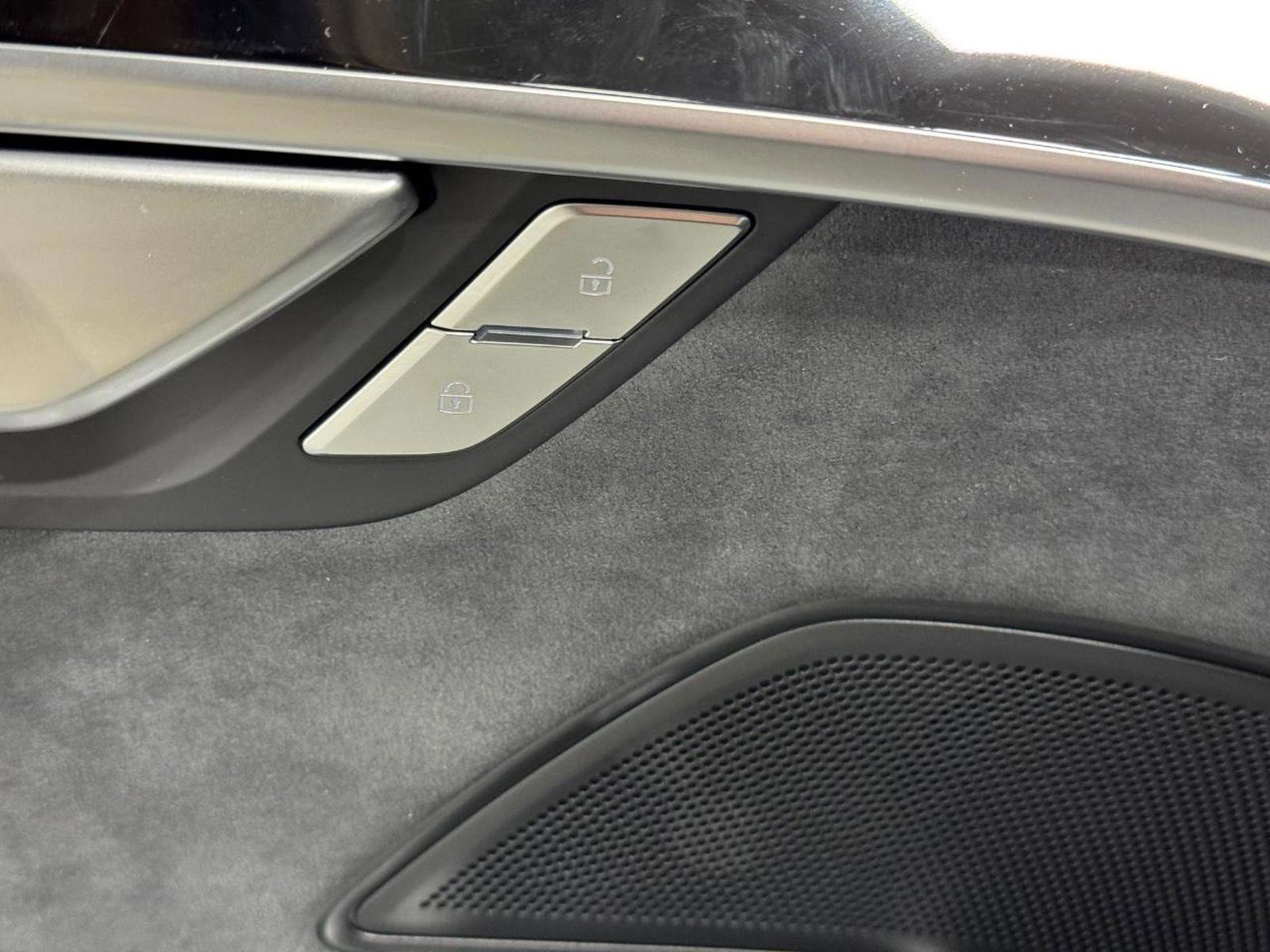 New 2026 Audi A8 L 3.0T image 24