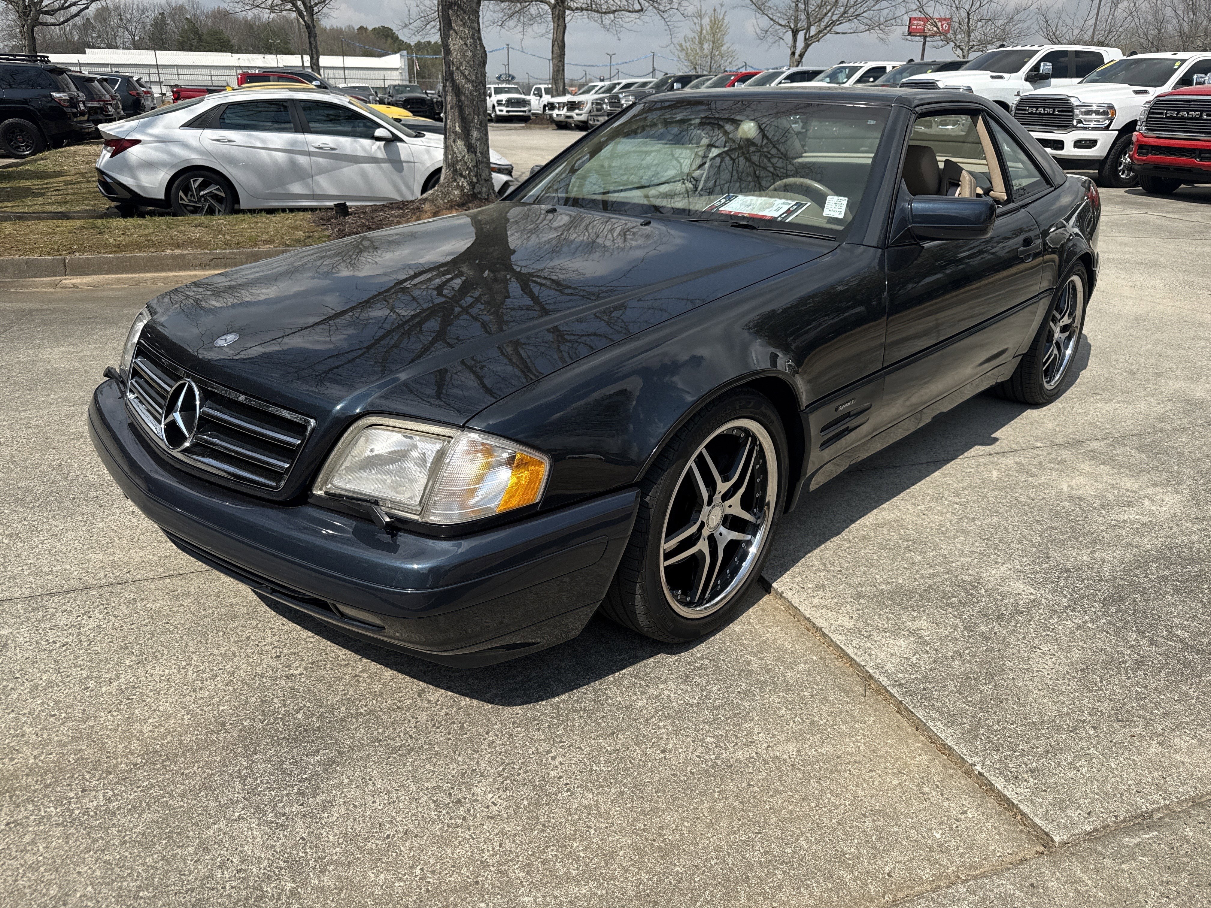 Used 1998 Mercedes-Benz SL 500 image 3