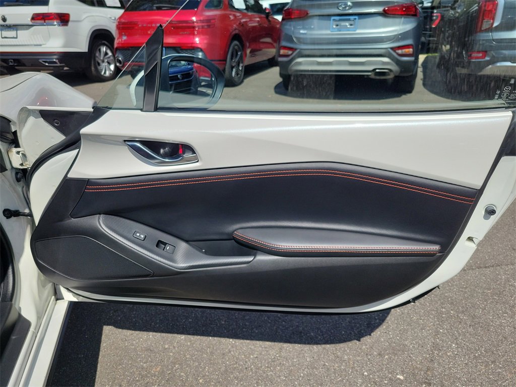 Used 2023 MAZDA MX-5 Miata Grand Touring w/ Weather Package image 80