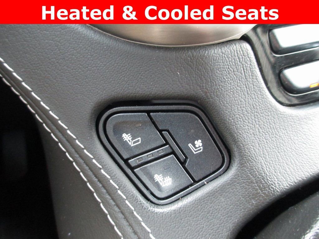 Used 2019 GMC Yukon XL Denali w/ Denali Ultimate Package image 20