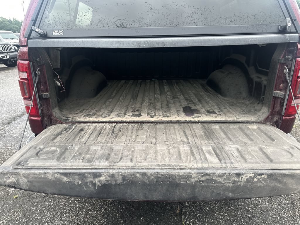 Used 2022 RAM 1500 Laramie AWD/4WD image 19