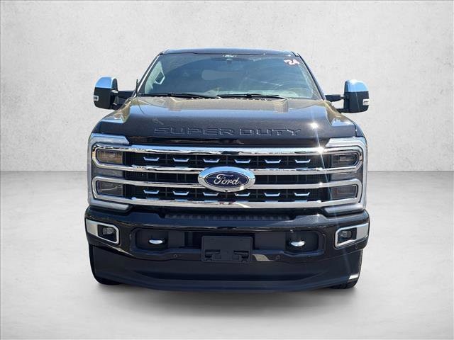 Used 2024 Ford F250 Platinum image 2