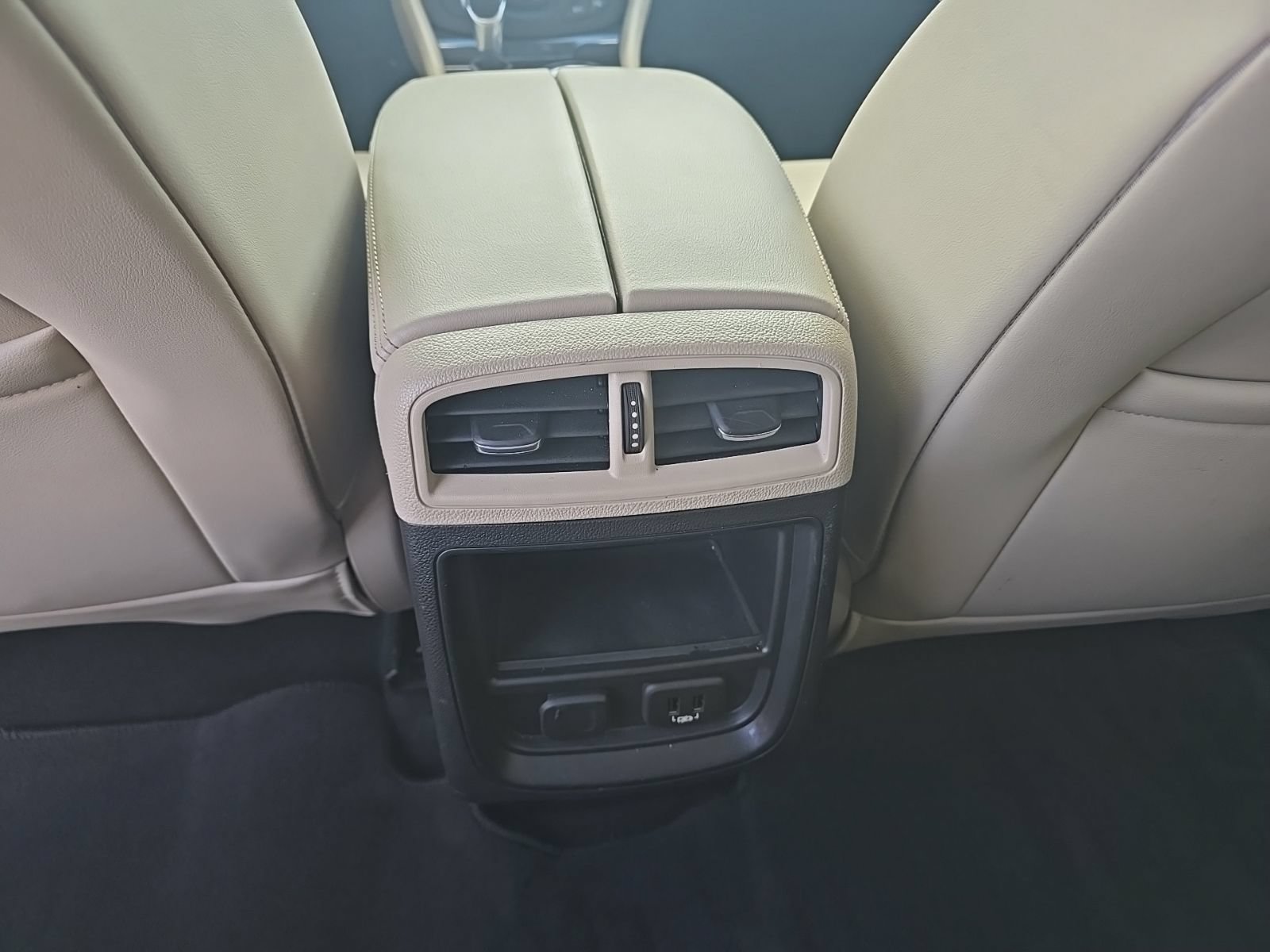 Used 2020 Buick Envision Preferred FWD image 14