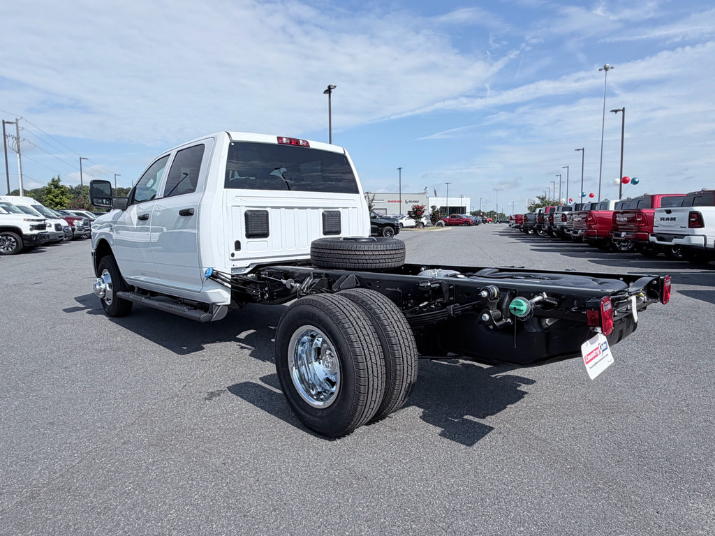New 2026 RAM 3500 Tradesman w/ Chrome Appearance Group A AWD/4WD image 7