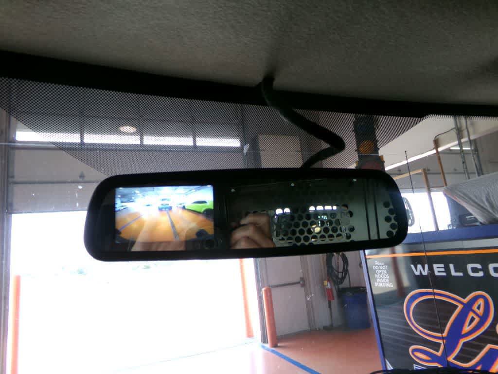 Used 2025 Chevrolet Express 2500 w/ Driver Convenience Package RWD image 6