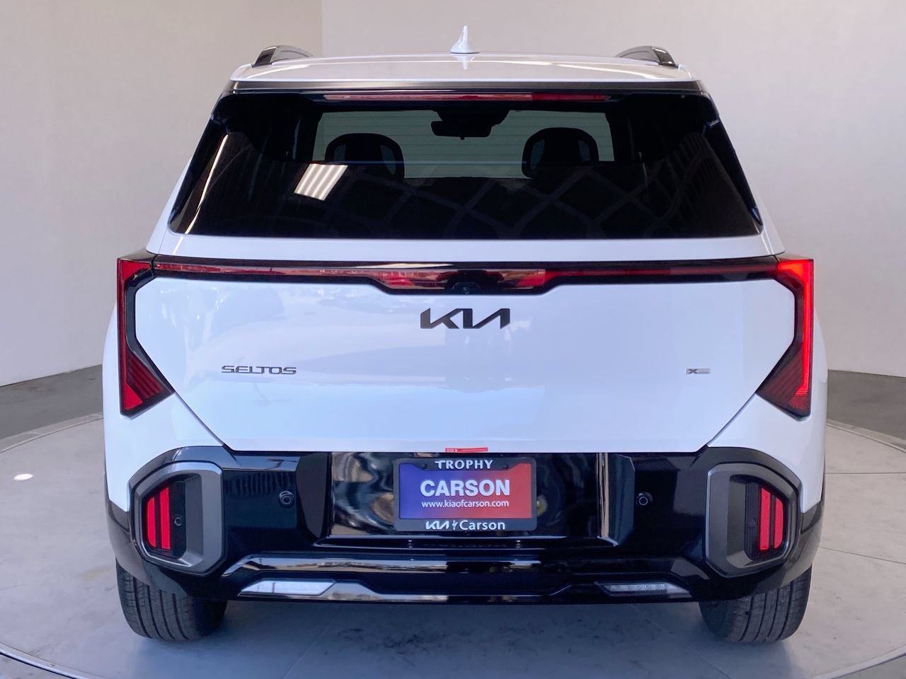 New 2027 Kia Seltos X-Line S w/ X-Line S Premium Package AWD/4WD image 4