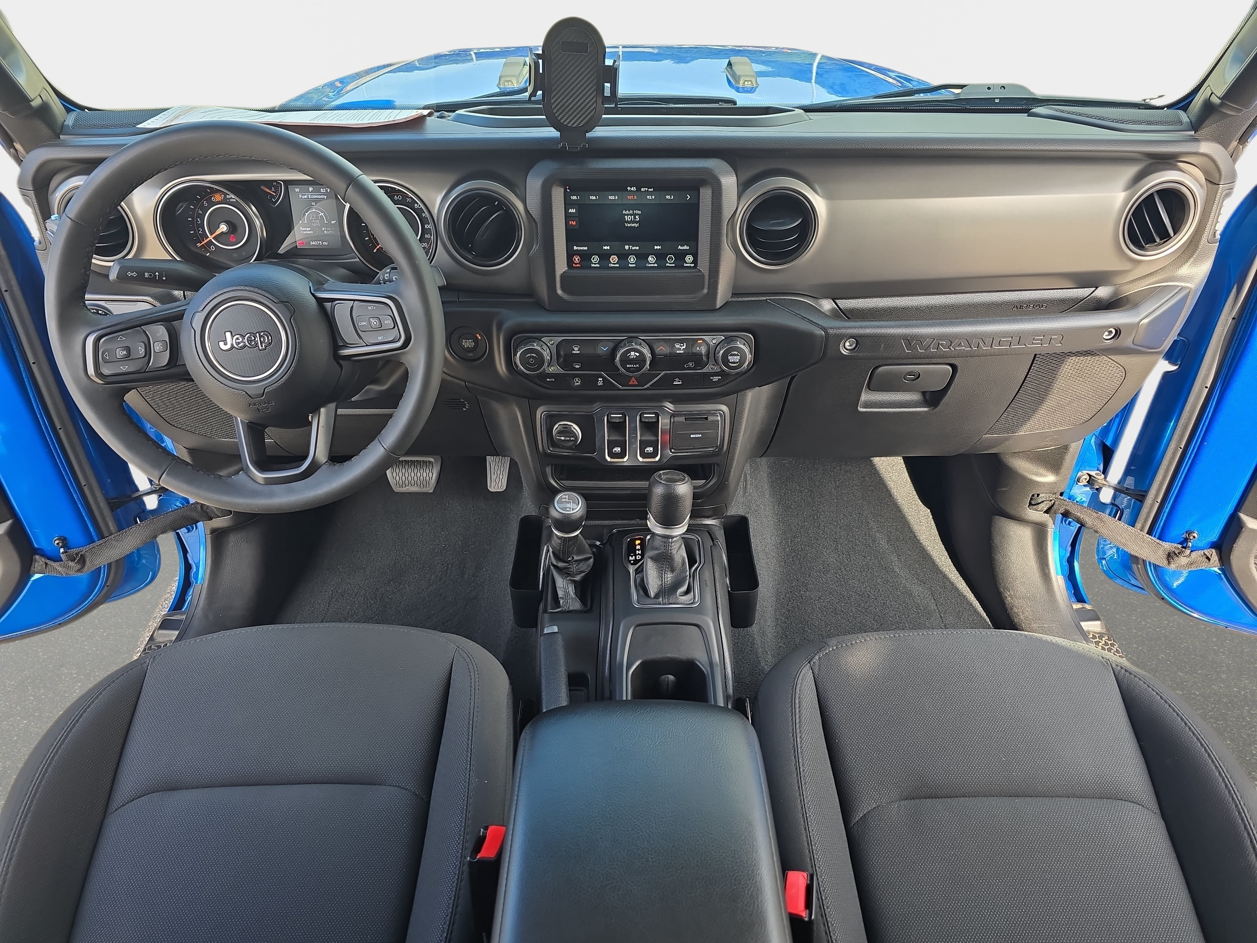 Used 2023 Jeep Wrangler Sport AWD/4WD image 9