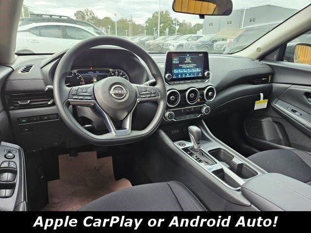 Certified 2025 Nissan Sentra SV FWD image 3