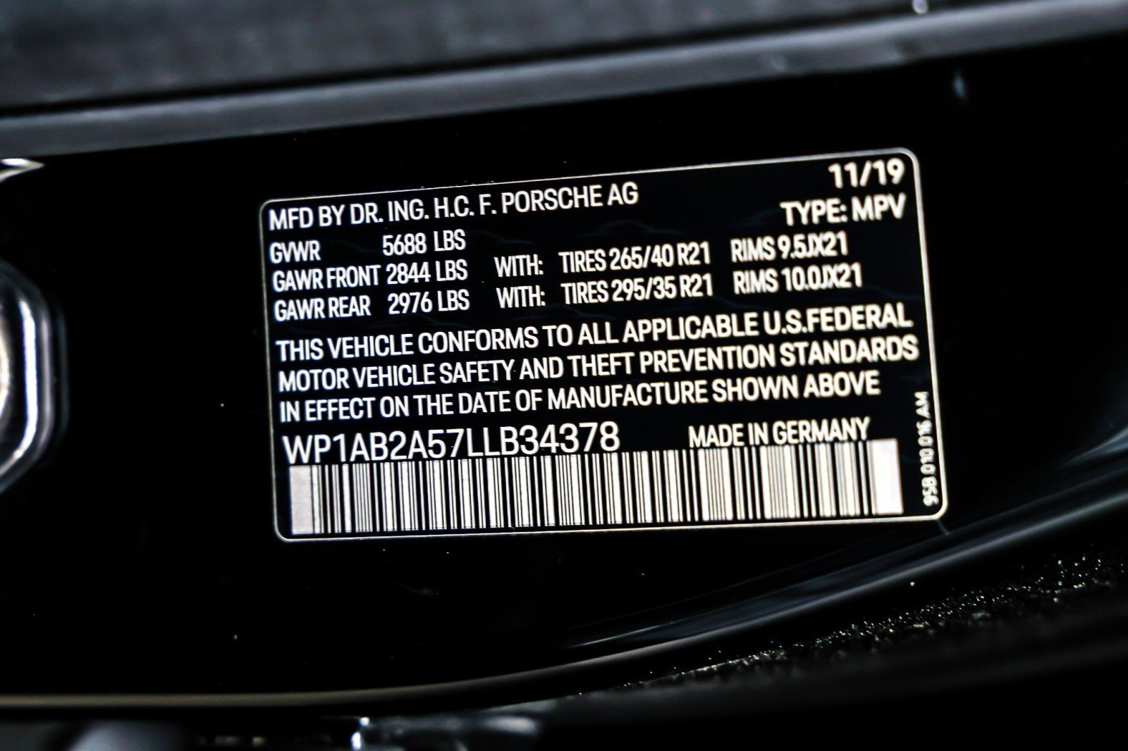 Used 2020 Porsche Macan S image 26