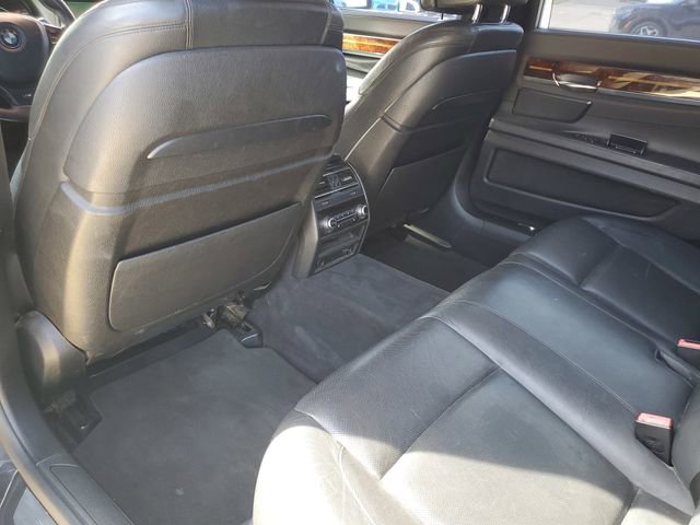 Used 2015 BMW 740Li xDrive AWD/4WD image 29