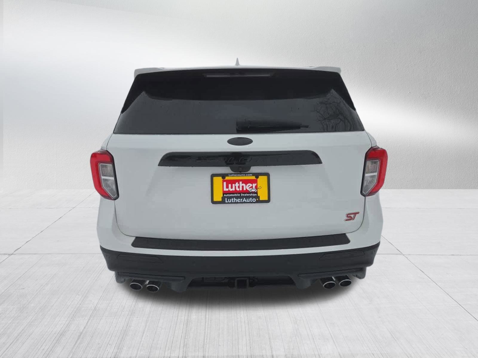 Used 2020 Ford Explorer ST w/ ST Street Pack image 4