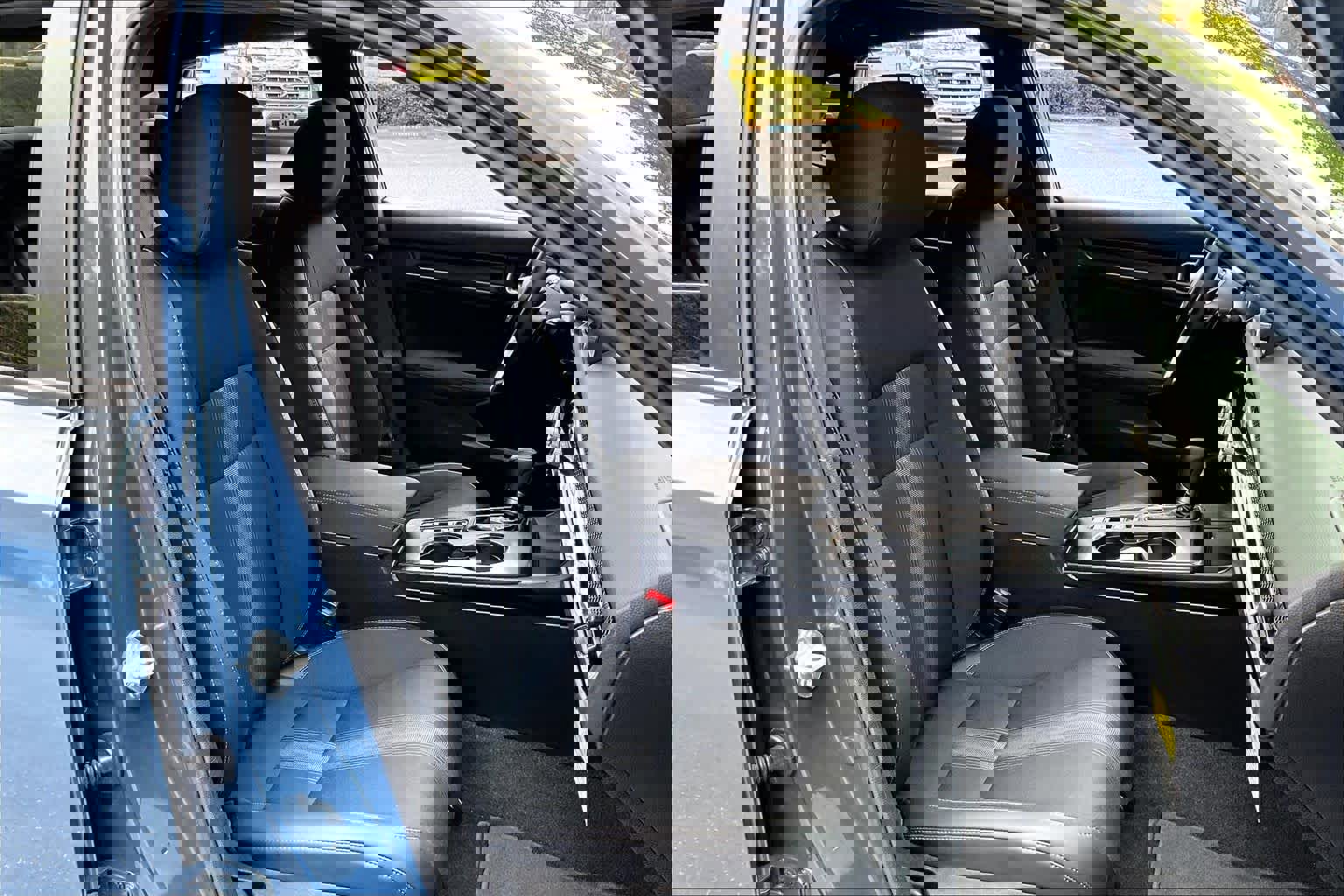 Used 2025 Honda Civic Sport image 9