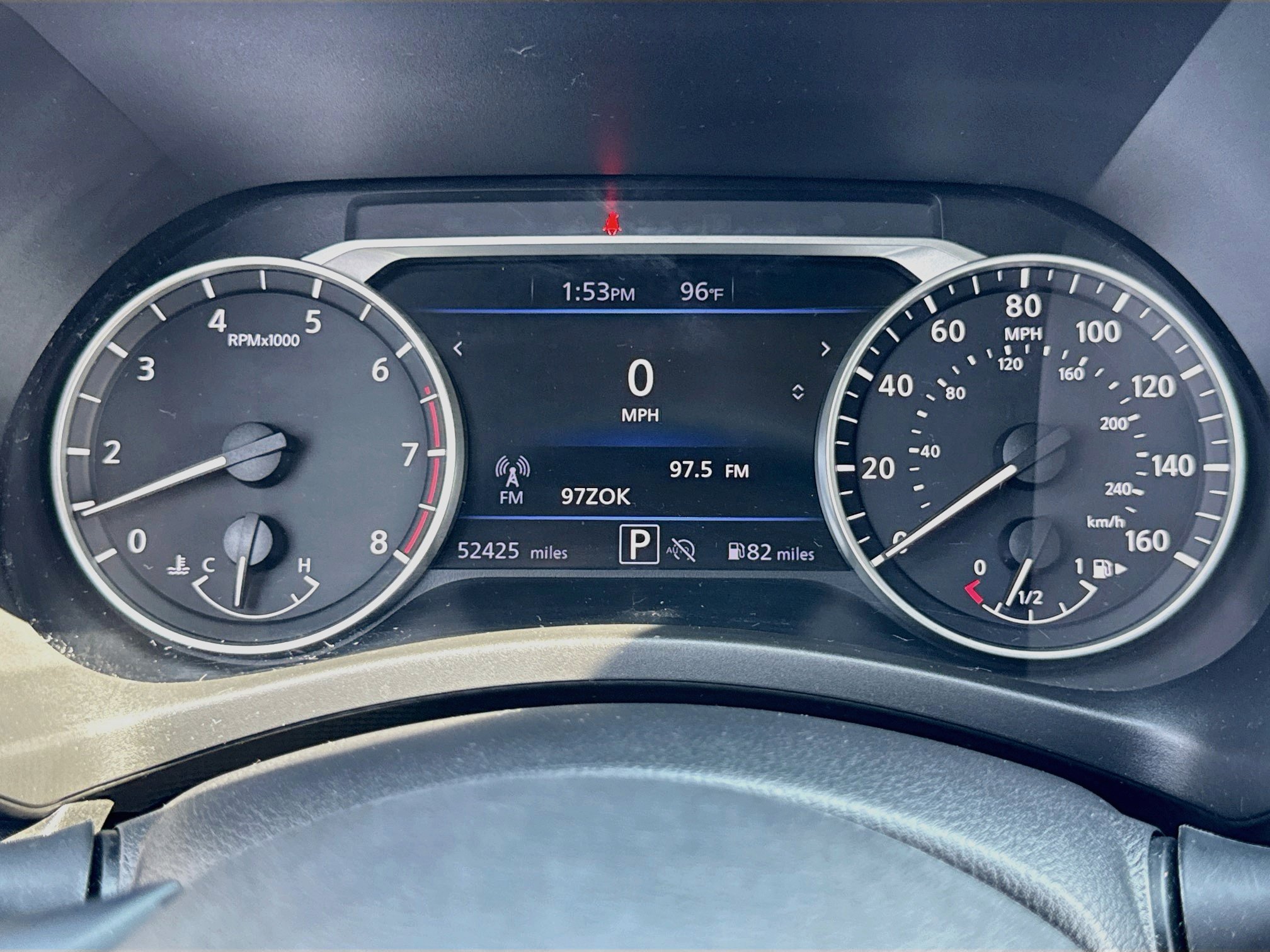 Used 2024 Nissan Sentra SV FWD image 13