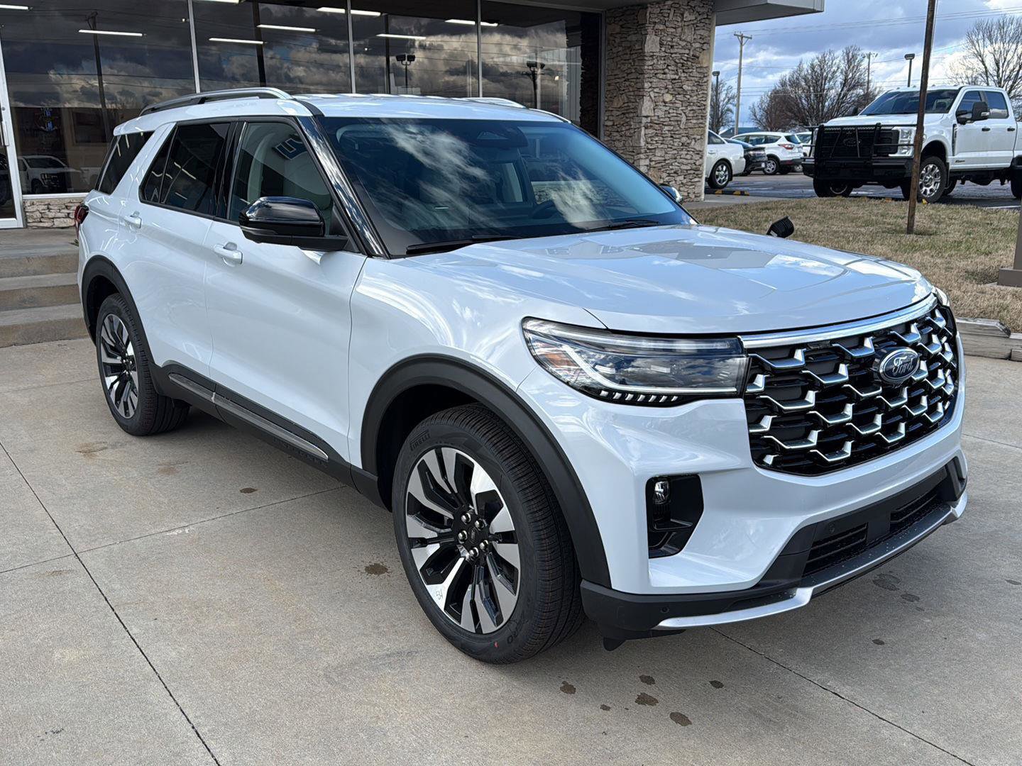 New 2026 Ford Explorer Platinum w/ LUX Leather Package