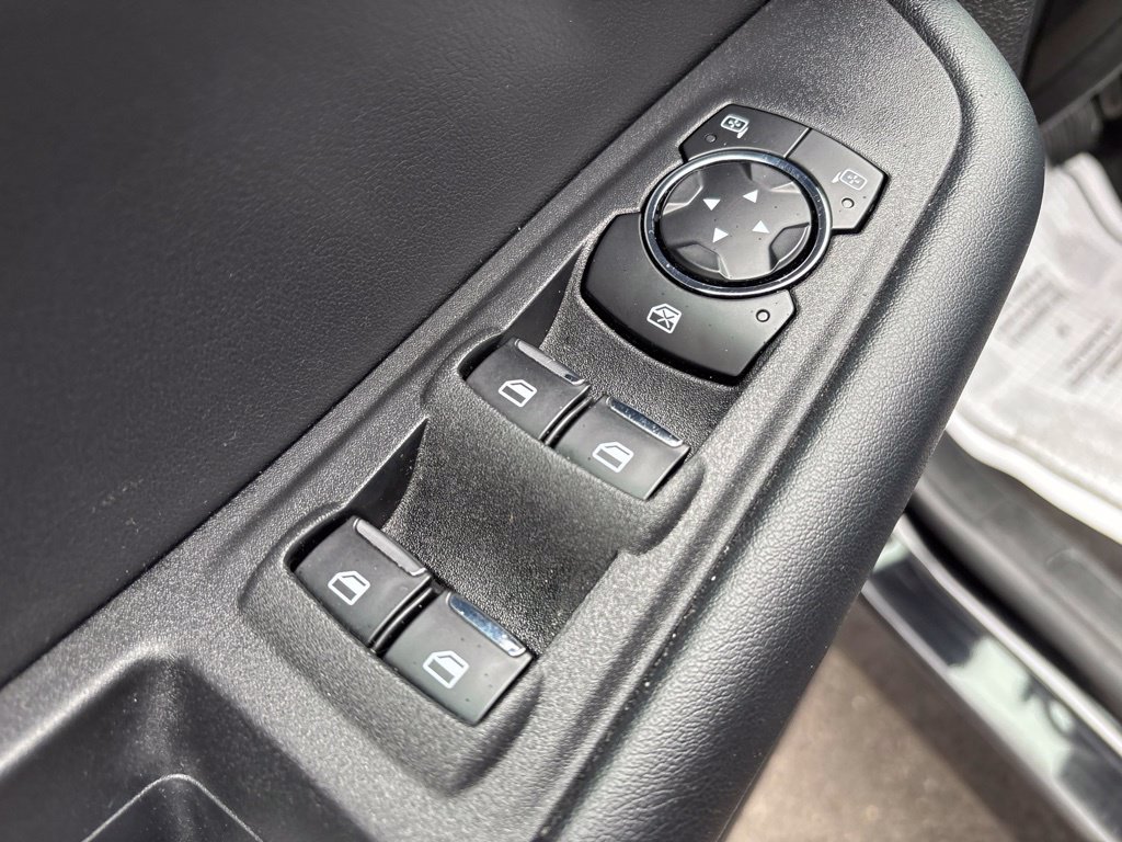 Used 2024 Ford Edge SEL AWD/4WD image 14