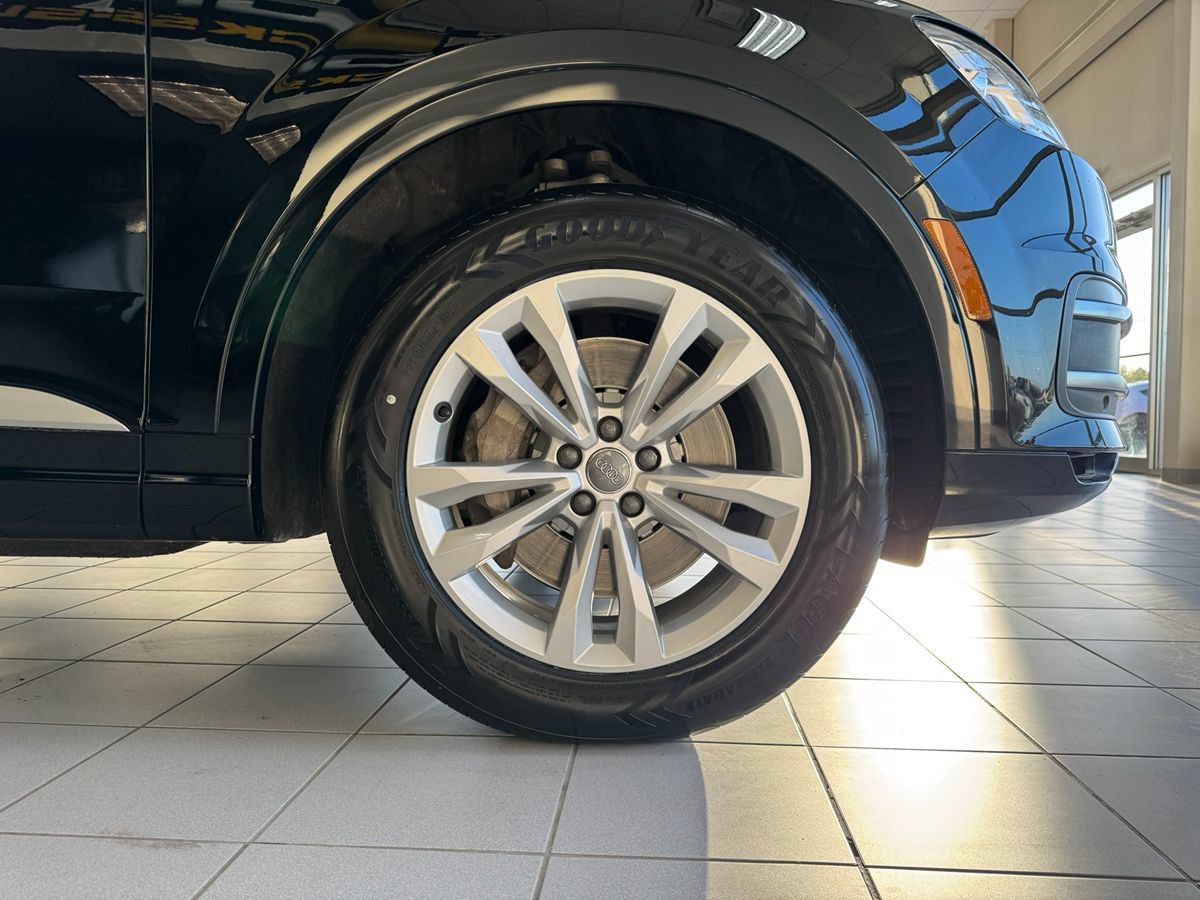 Used 2018 Audi Q7 3.0T Premium AWD/4WD image 70