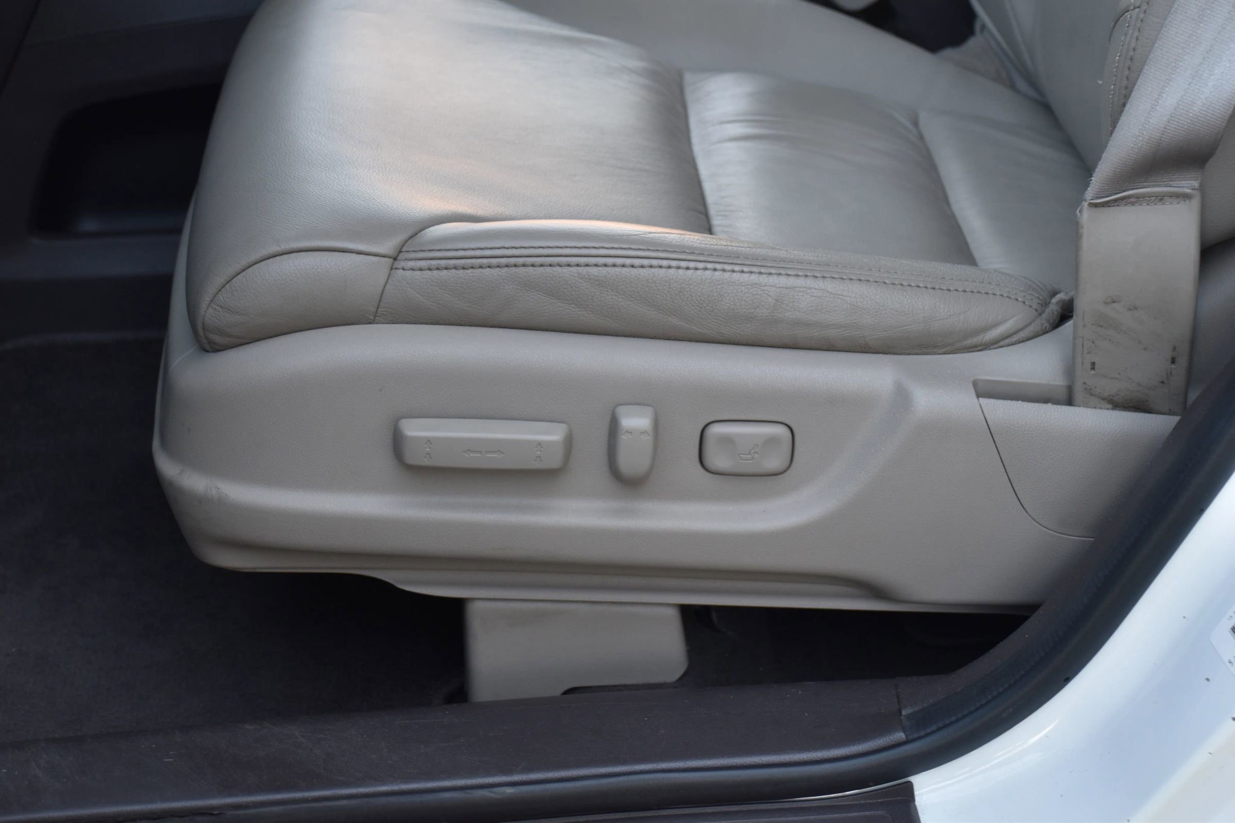 Used 2013 Honda CR-V EX-L image 18