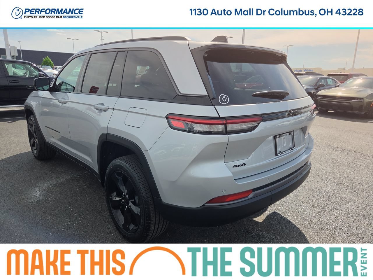 New 2026 Jeep Grand Cherokee Limited w/ Limited Altitude Package AWD/4WD image 5