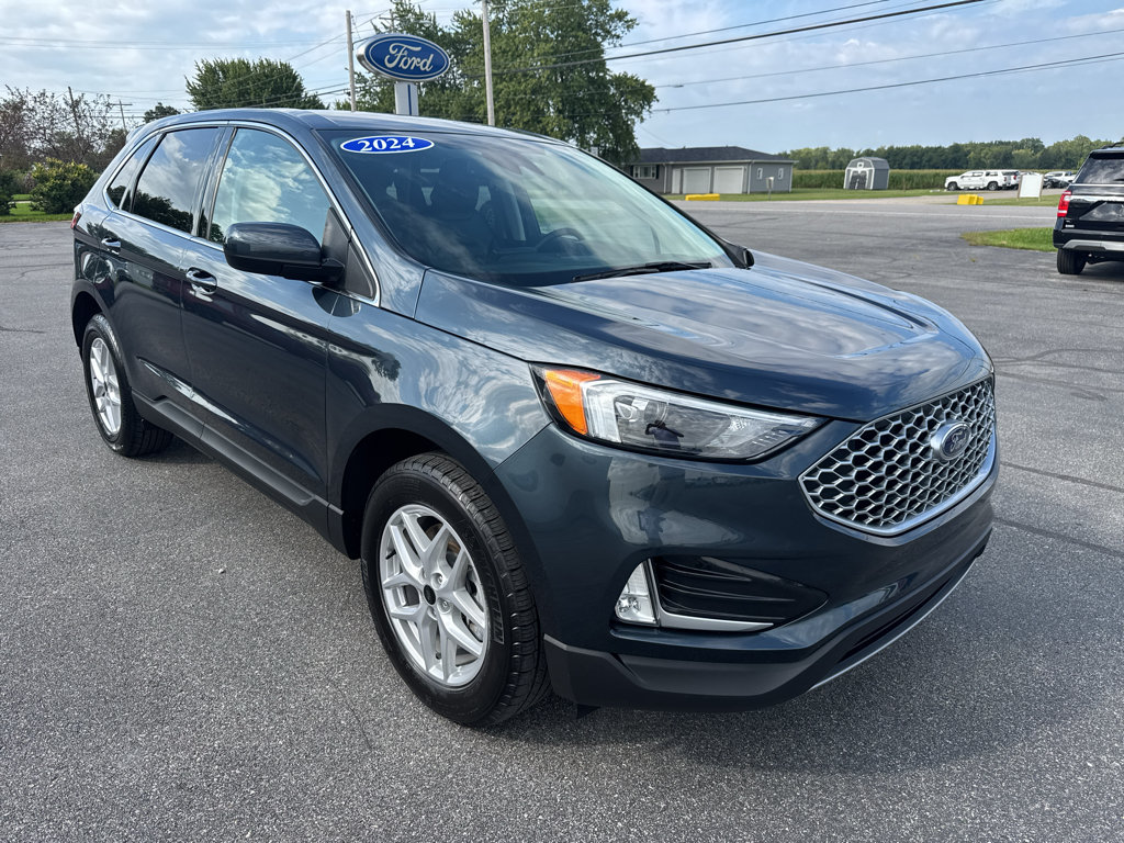 Used 2024 Ford Edge SEL w/ Convenience Package AWD/4WD image 5