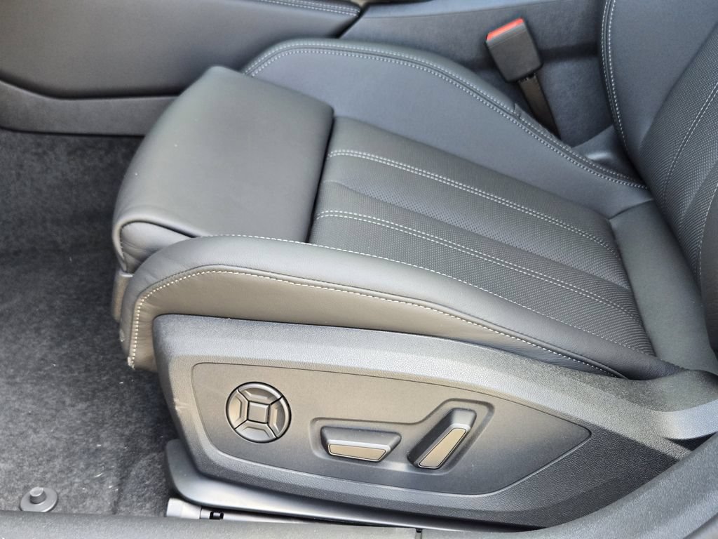 Used 2025 Audi A5 2.0T Premium Plus AWD/4WD image 28