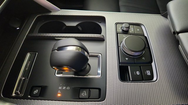 New 2026 MAZDA CX-90 Plug-In Hybrid w/Premium Sport AWD/4WD image 17