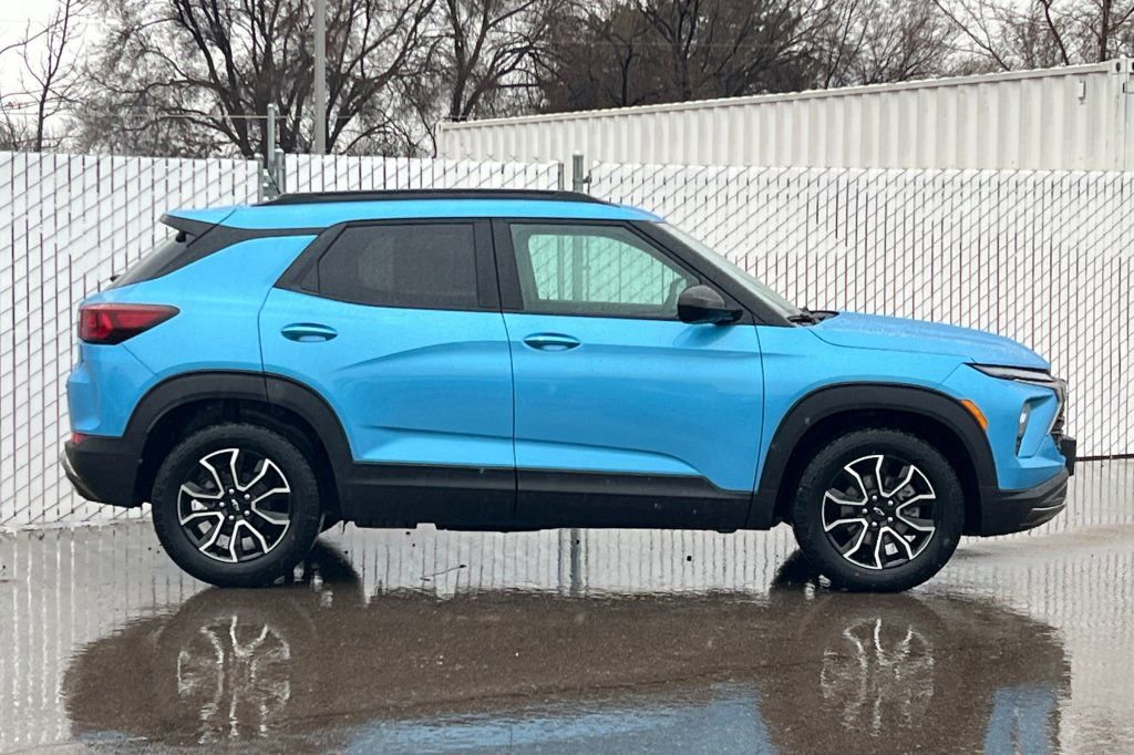 New 2026 Chevrolet TrailBlazer ACTIV w/ Convenience Package image 3