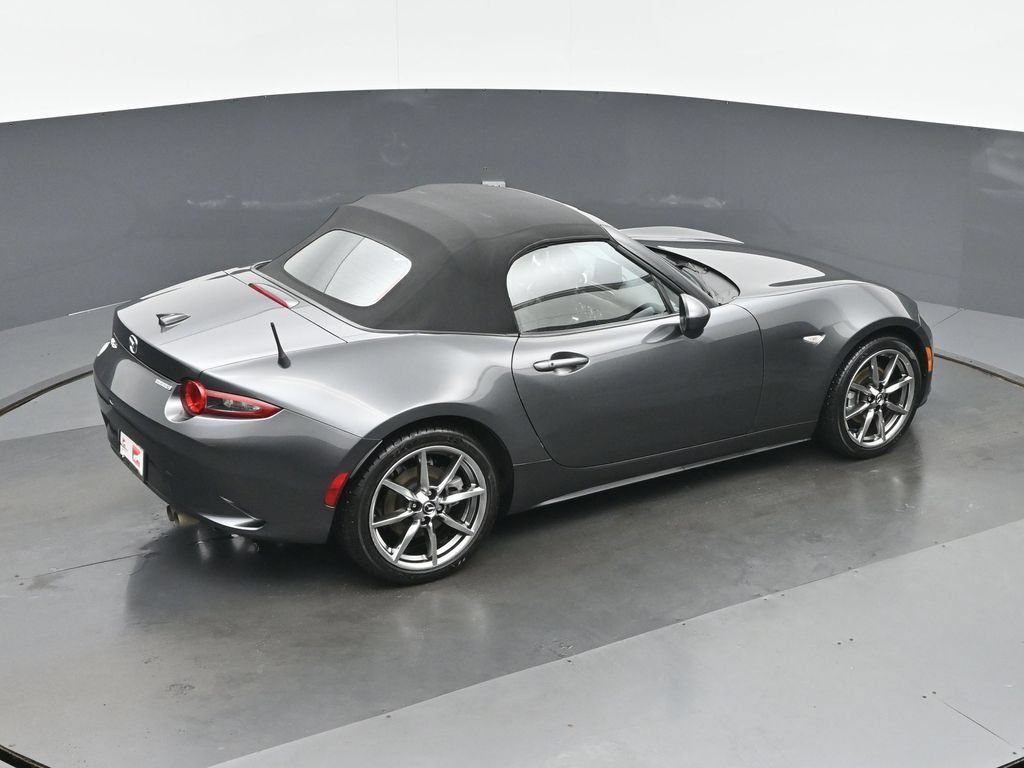 Used 2022 MAZDA MX-5 Miata Grand Touring w/ Weather Package RWD image 32