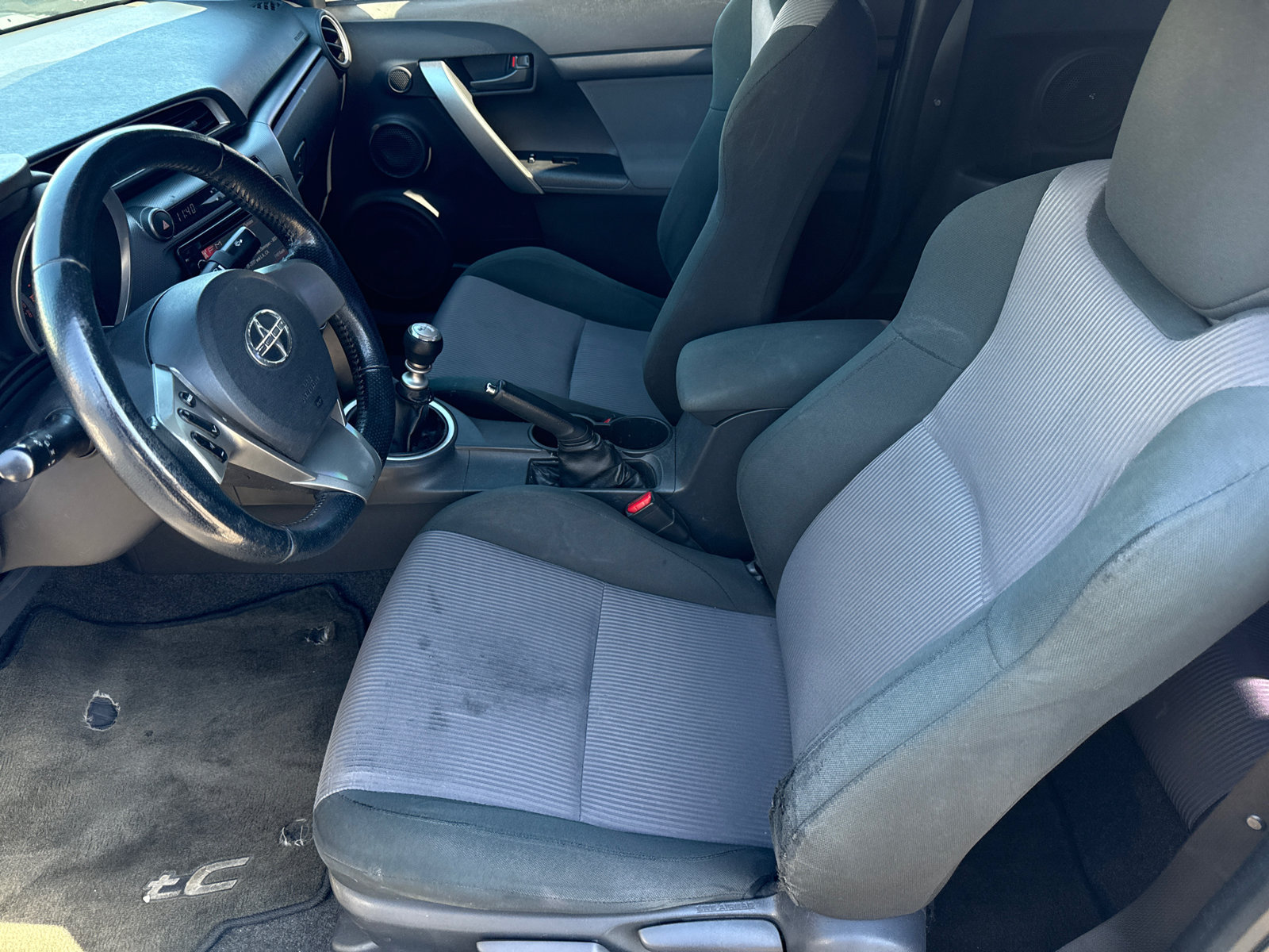 Used 2015 Scion tC FWD image 15
