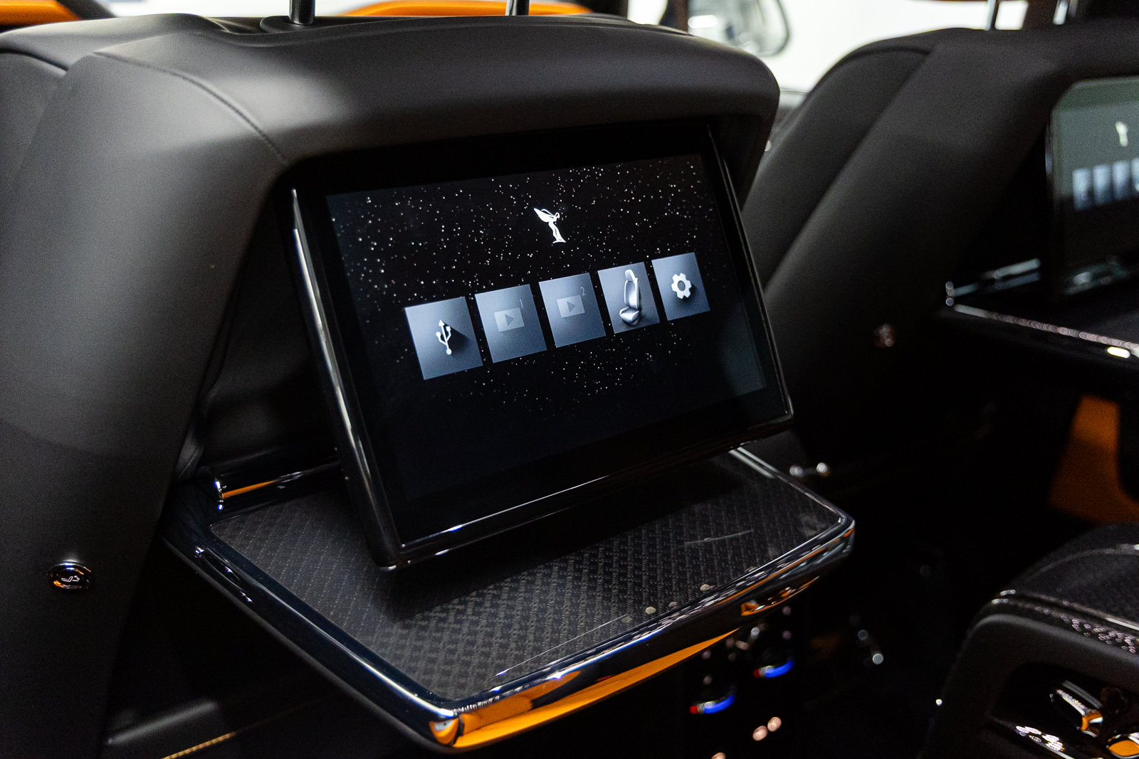 New 2027 Rolls-Royce Cullinan Black Badge AWD/4WD image 54