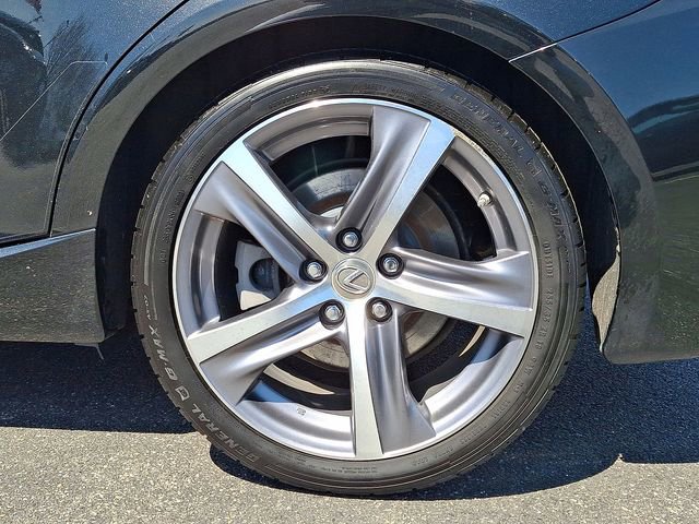 Used 2018 Lexus IS 300 AWD w/ Comfort Package image 32