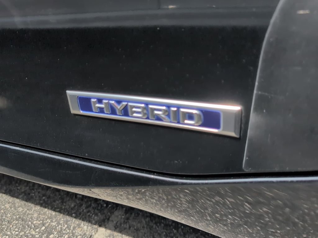 Used 2015 Lexus ES 300h w/ Premium Package w/Bamboo Trim image 10