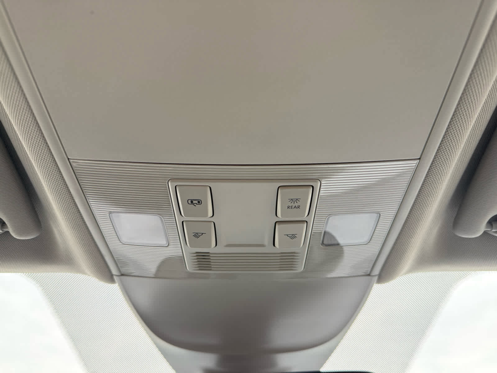 Used 2025 Volkswagen Taos S image 23