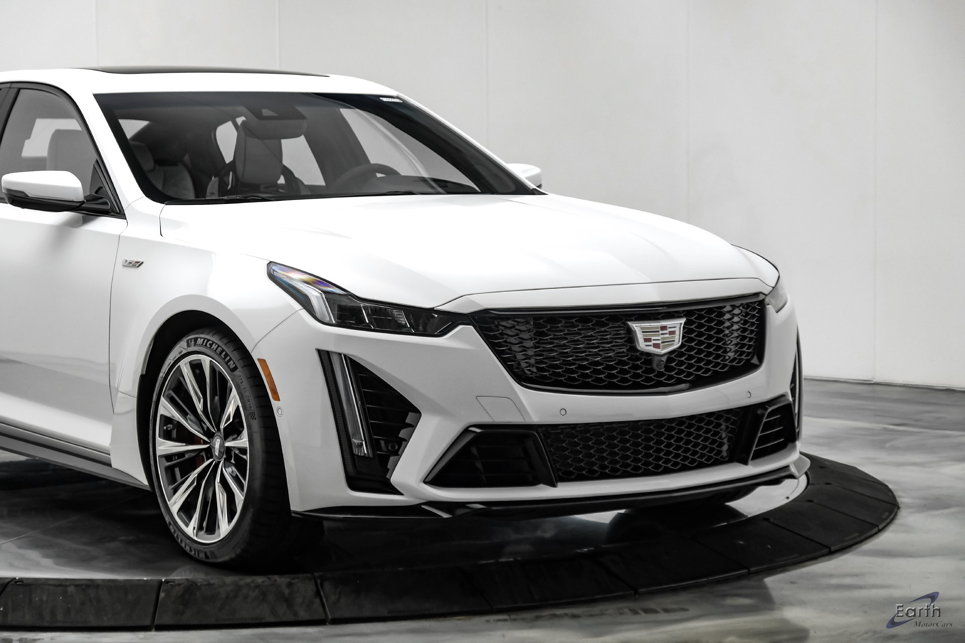 Used 2022 Cadillac CT5 V Blackwing w/ Driver Assist Package RWD image 28
