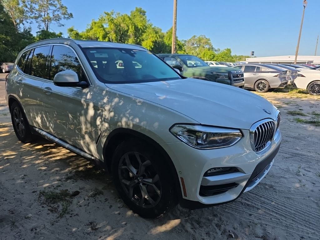Used 2021 BMW X3 xDrive30e w/ Premium Package AWD/4WD image 3