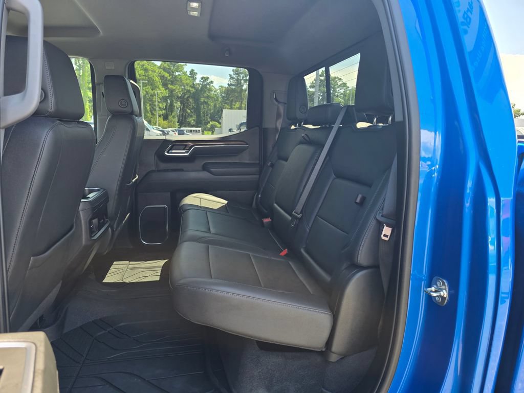 Used 2025 Chevrolet Silverado 1500 LT Trail Boss w/ Convenience Package II AWD/4WD image 25