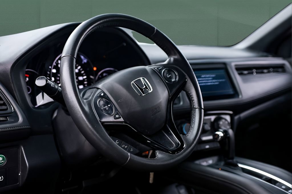 Used 2021 Honda HR-V Sport image 27