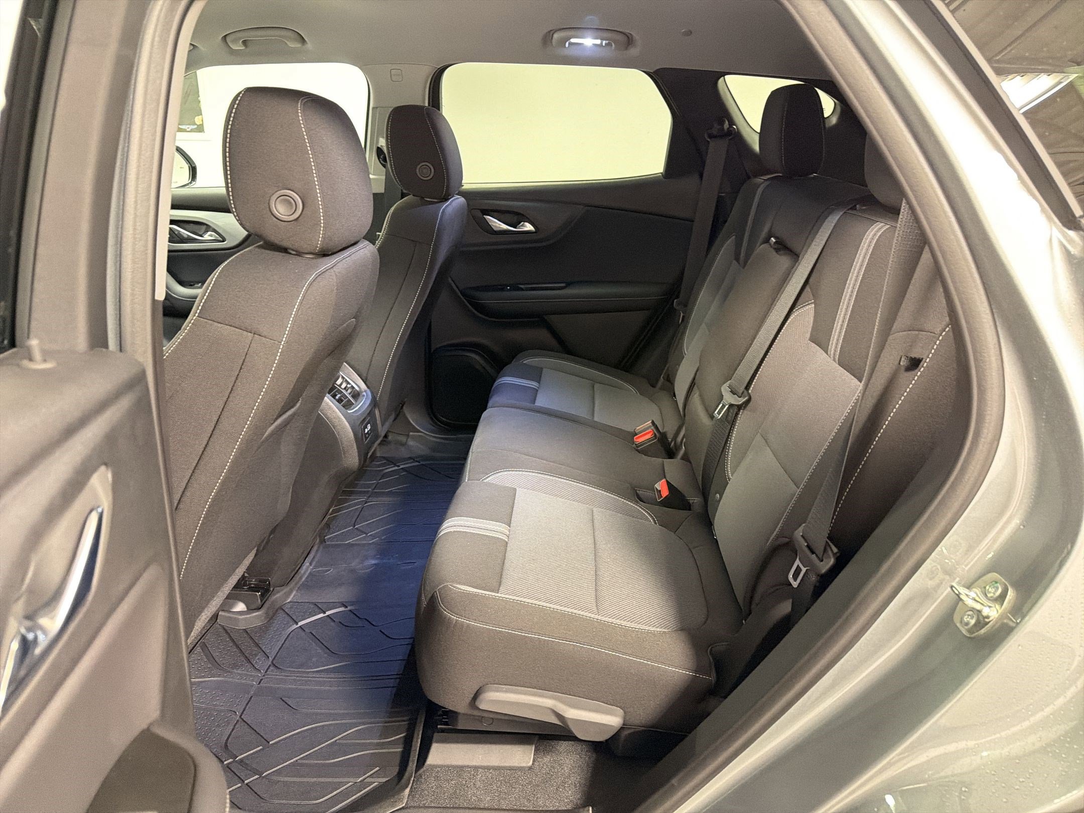 New 2026 Chevrolet Blazer LT w/ LPO, Floor Liner Package FWD image 14