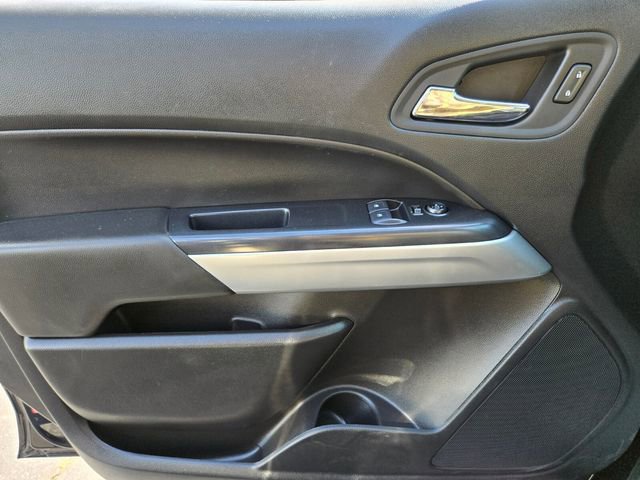 Used 2022 Chevrolet Colorado LT w/ Fleet Safety Package RWD image 33