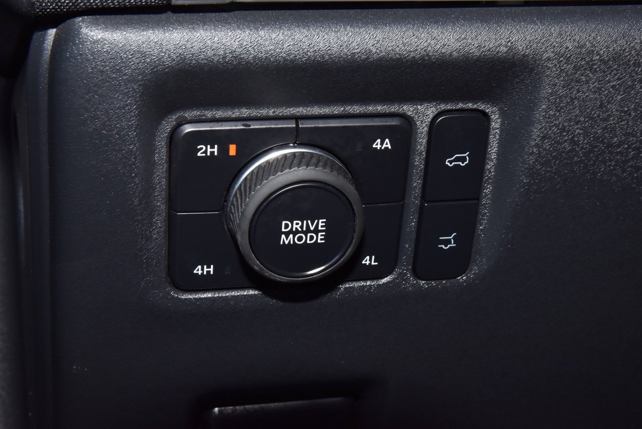 Used 2025 Ford Expedition Max Platinum AWD/4WD image 32