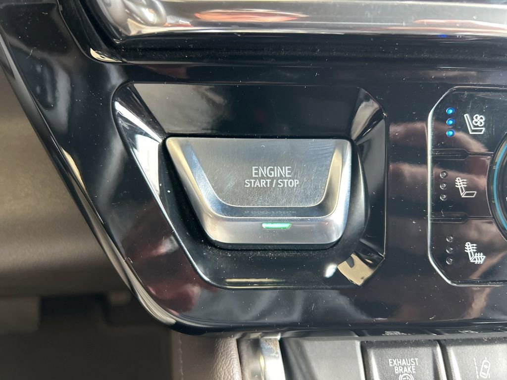 Used 2024 GMC Sierra 2500 Denali AWD/4WD image 20