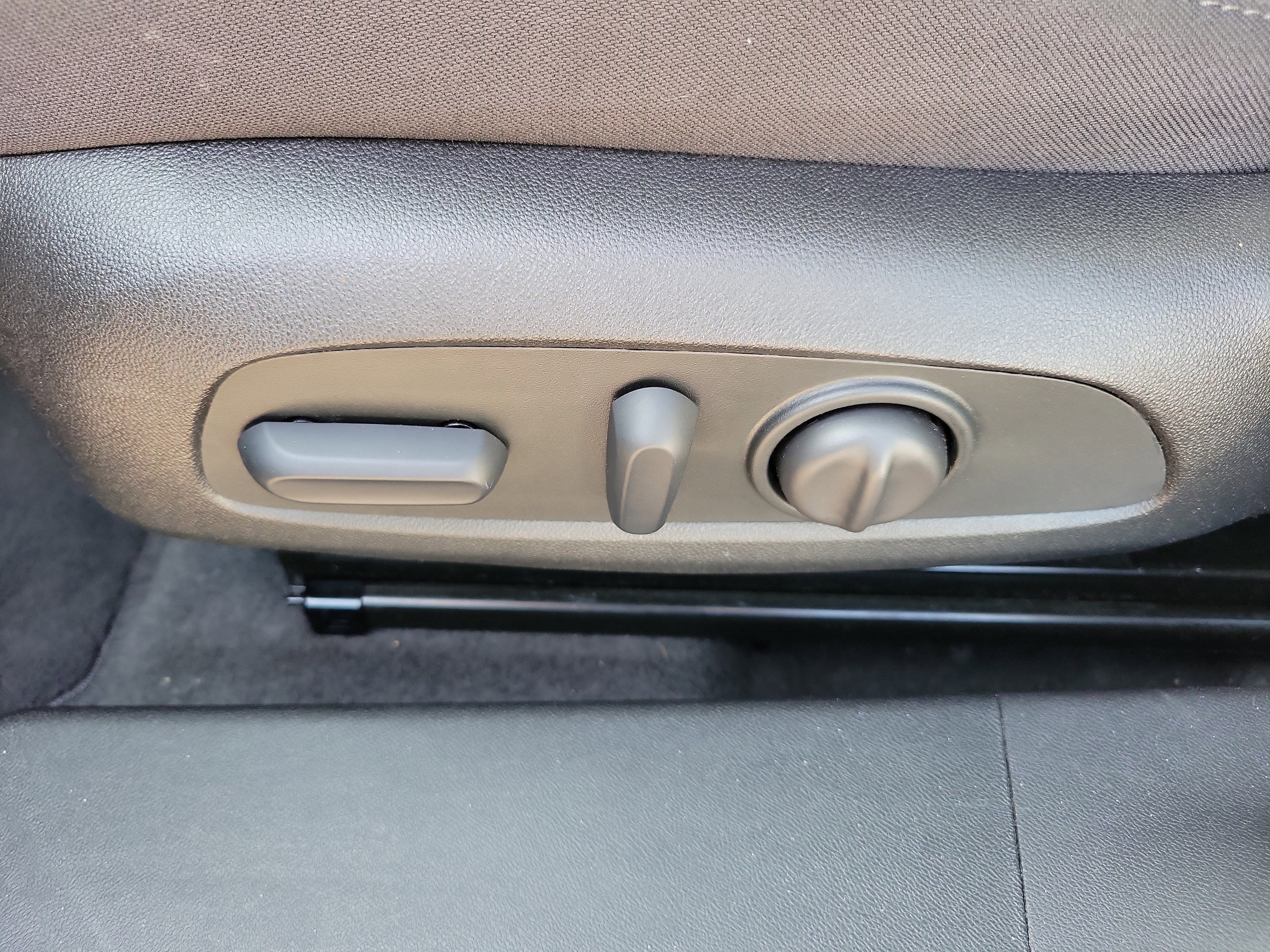 Used 2022 Chevrolet Malibu RS image 22